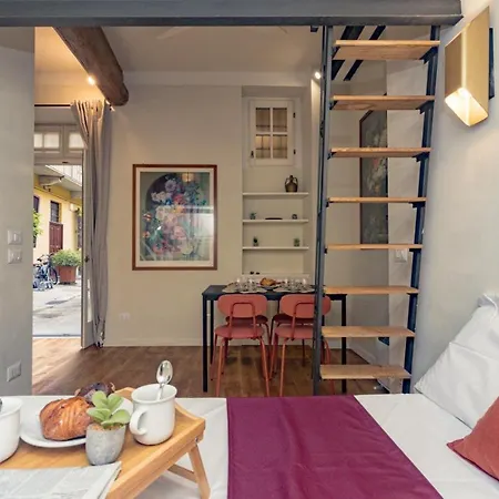 Charme Loft - 5 Min Duomo 米兰